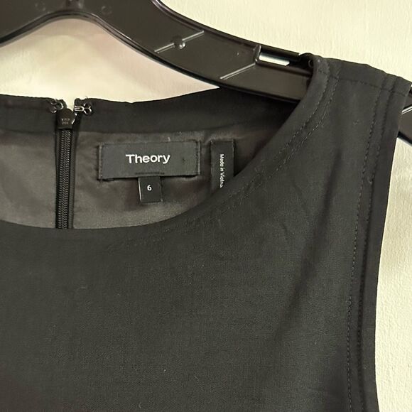Theory Black Wrap Effect Shift Dress in Good Wool Size 6 - Picture 6 of 10
